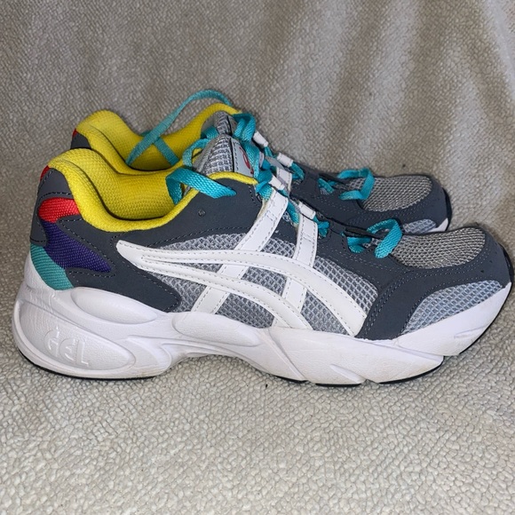 Asics Women’s - Picture 2 of 4